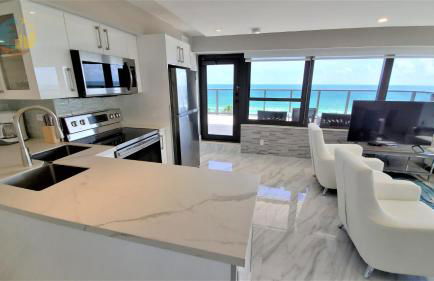 Luxury Beach Resort - HORA RENTALS - Foto 21