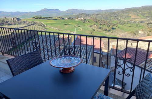 A Casa do Caliaru- Centro Sicilia-Leonforte - Foto 29