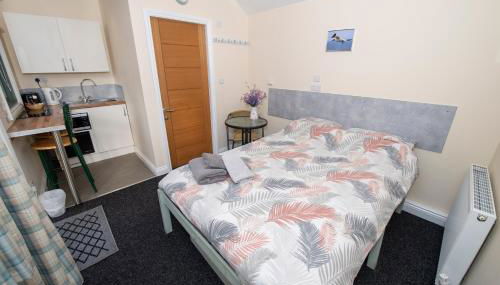 Seaways glamping, Cedar - Photo 4