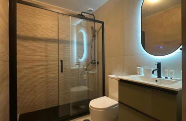 Apartamento con parking y piscina - Foto 11