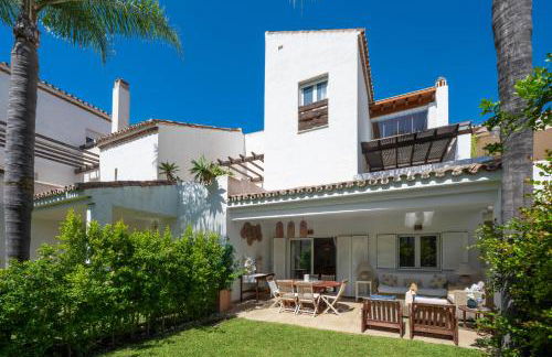 Marbella Villa Monteros - Photo 31