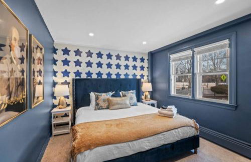 1BR on SALEM Common w/ Parking l Walk to Town - Photo 2