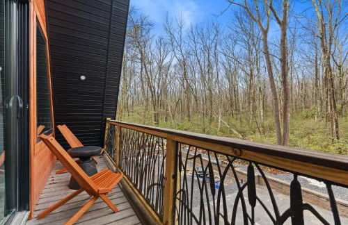 Hot Tub Sauna Spacious Backyard Luxury - Photo 69