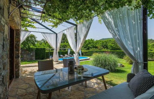 Villa Romano - Photo 3