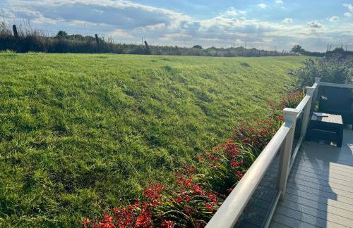 Luxury Holiday Home in Anderby Creek - Photo 27