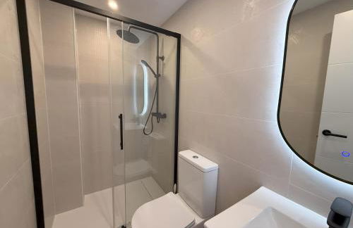 NEW - Old Town Modern Apartment Close to Beach - Photo 22