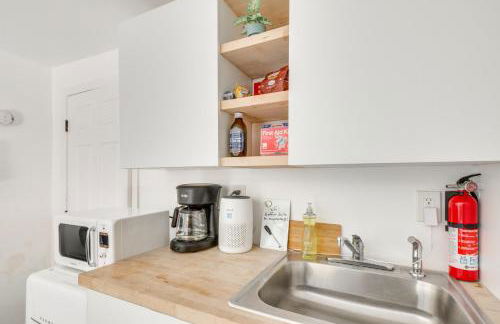 Hillside Home with Outdoor Oasis and Pool - Foto 4