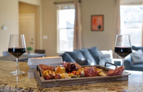 MidTown Hideaway Fire Pit and King Beds - Photo 35