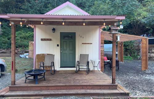 Enchanted Hollow- Cozy, Romantic Woodland Getaway - Photo 76