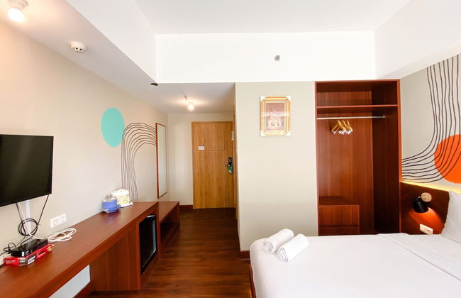 Best Choice And Homey Studio At LRT City Jatibening Apartment - Photo 7