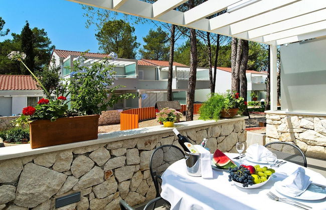 Apartments in Zaton Holiday Resort With Pool - Foto 16