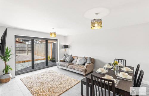 Elegant 5-Bed House with ample parking - Foto 20