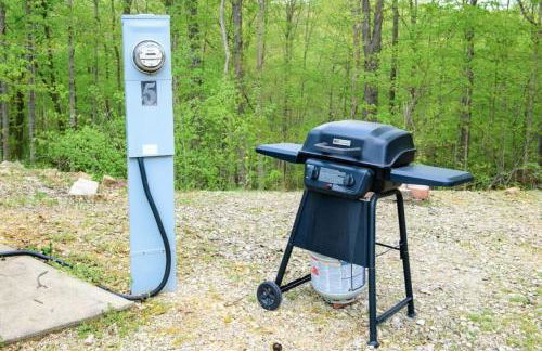 Homey Cabin in Bloomington with Views - Foto 19