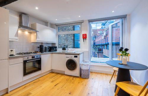 City of London Deluxe 4BR Steps to Tube - Foto 44