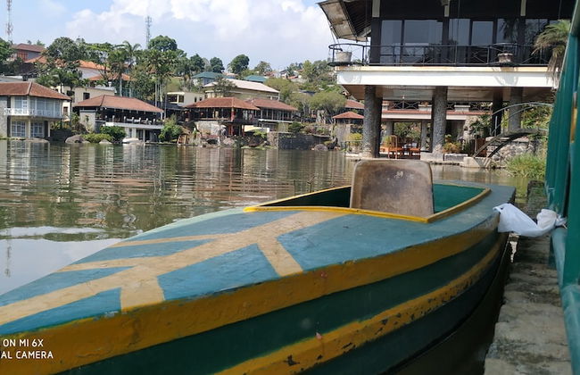 Villa Pinggir Danau Puncak for 30 pax - Photo 9