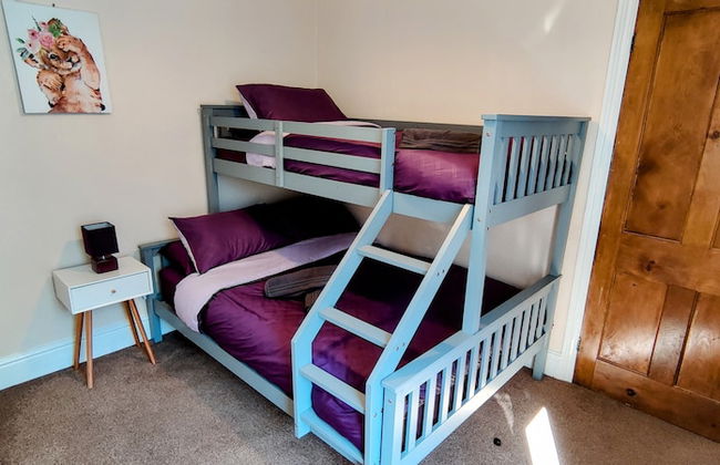 Rhubarb Terrace on the Coast - Sleeps 1-6 - Photo 5