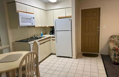 Treasure Island Beach Club 727-360-7096 - Foto 7