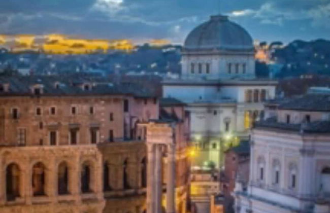 Hold Rome - Photo 39