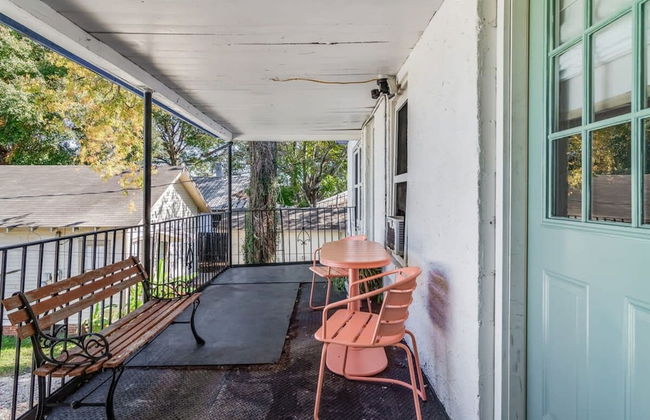 Corporate Comfort in Freetown - Port Rico Spacious Homes for Work Crews - Photo 31