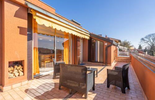 Joly House - Photo 6