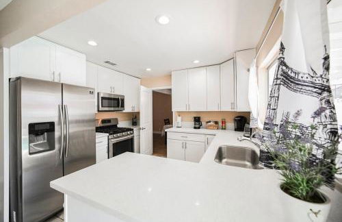 Spacious Henderson Hidden Gem! - Foto 11