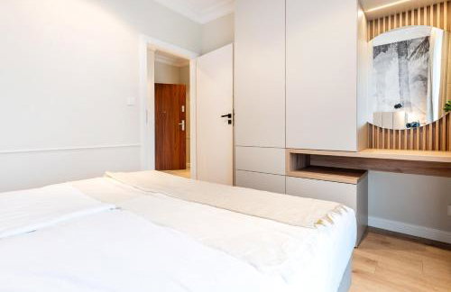 Marina Hello - widok na jezioro, piękne wnętrze, klimatyzacja, winda - Foto 13