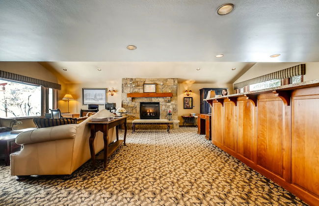 Torian Plum Condominiums - Foto 5