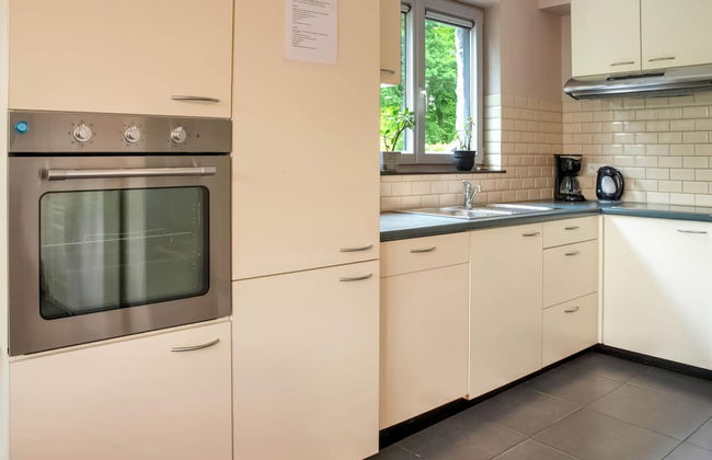 Pleasant Holiday Home With Infrared Sauna - Photo 14