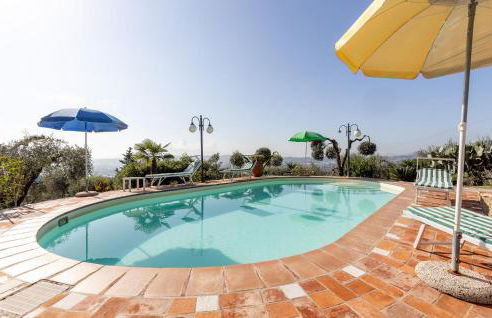 3 Bedroom Stunning Home In Uzzano Pt - Foto 1