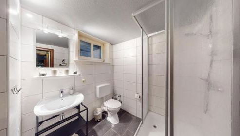 2 Zimmer, Beamer, Disneyplus mitten in der Altstadt - Foto 3