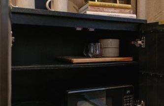 Staghorn | Modern Lux Mirror Home | HotTub & Woods - Foto 18