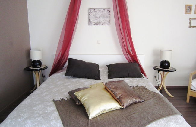 Luxury Villa in Stavelot with Hot Tub - Photo 2