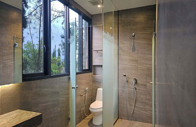 Villa 4-BR Klub Bunga No. 4 Batu Malang - Photo 19