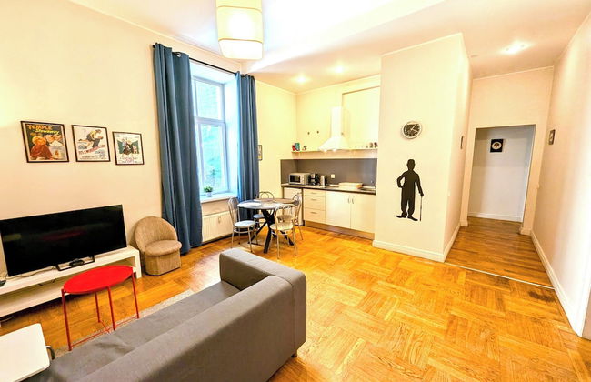 Mosaic Center Apartments - Photo 25