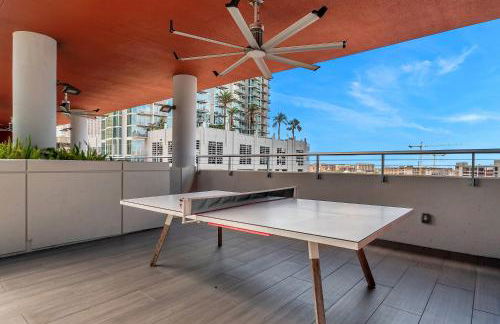 Luxury 1 BR with DEN Downtown Tampa Apt - City Views, Rooftop Pool, Workspace - Foto 24