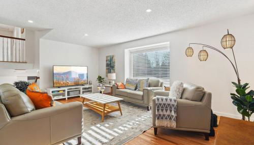 Luxury Retreat near beaches, 12 miles to Seattle - Foto 2