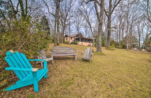 Authentic Retreat w/ Private Dock on Coosa River! - Foto 32