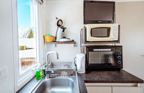 Bungalow 3 chambres pour 6 pers avec Climatisation Camping 3 etoiles - Foto 17