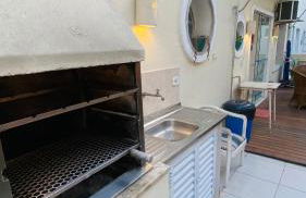 Apartamento com varanda Gourmet na praia da enseada - Foto 36