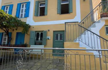 ALEMINAS House 1 - Foto 1