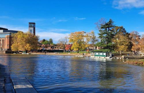 2 bedroom apartment in Stratford upon Avon with free onsite parking - Foto 6