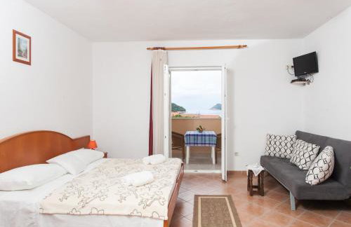 Apartments Ana Lopud - Studio with Balcony and Sea View-2 - Photo 10