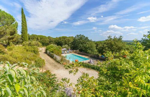 Gîtes in Mas Uzes zwembad en grote tuin - Foto 28