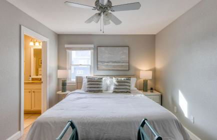 Sleeps 28 Beachfront w/ Pool, Hot Tub, Game Room Atlantic Watch by Avantstay - Foto 76