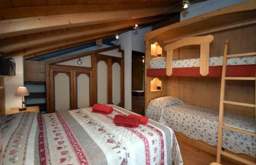 "La Mansarda" in the Dolomites Jacuzzi - Photo 9