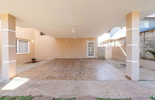 Refúgio com piscina, lareira e conforto, 1h de SP - Photo 77