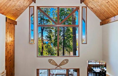 Stunning LAKE VIEW Game Room Spa Walk To Village - Photo 30