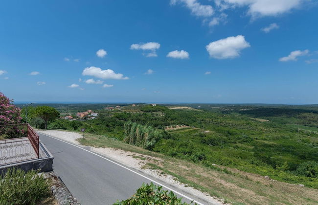 Stylish Villa in Buje With Outdoor Kitchen - Foto 34