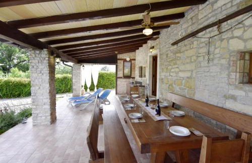 Villa with private pool and garden retreat - Foto 53