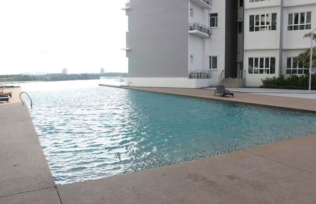 City Living with Panoramic Sea Views at Danga Bay - Foto 53